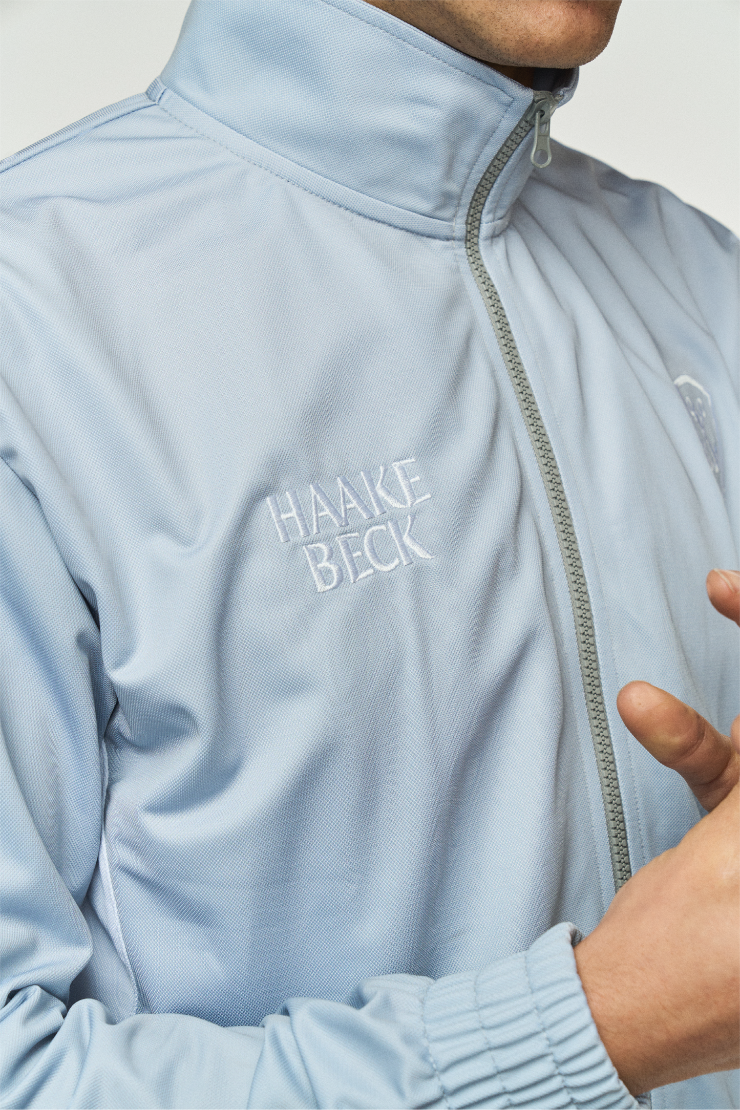 Haake-Beck Trainingsanzug Grau/Weiß