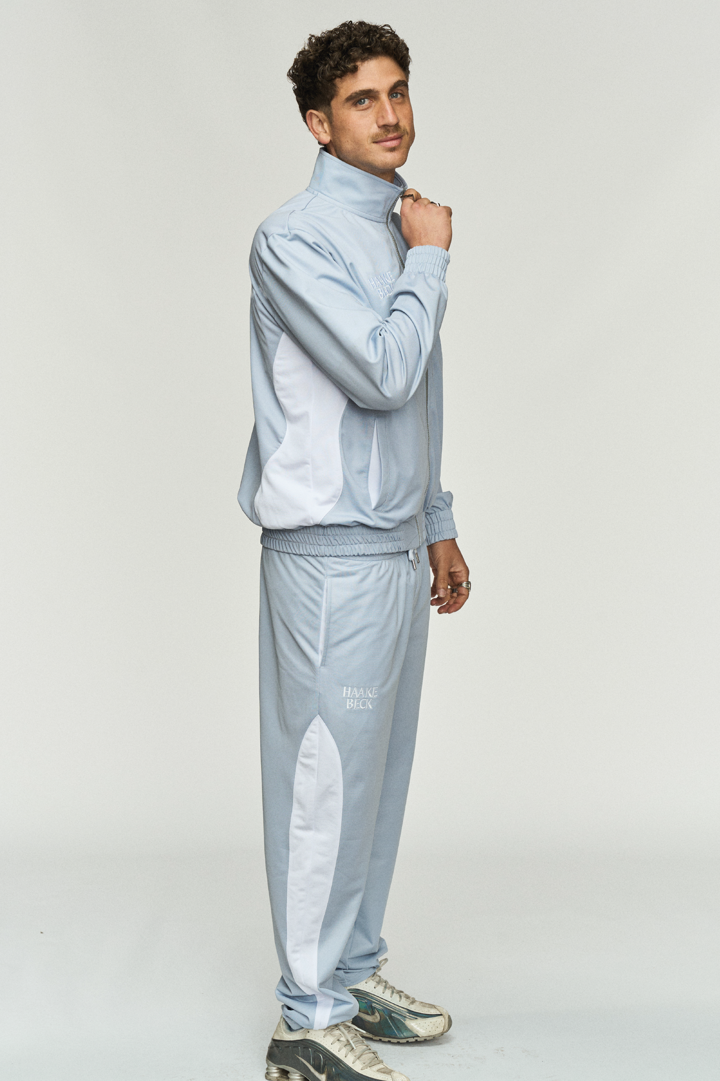 Haake-Beck Trainingsanzug Grau/Weiß